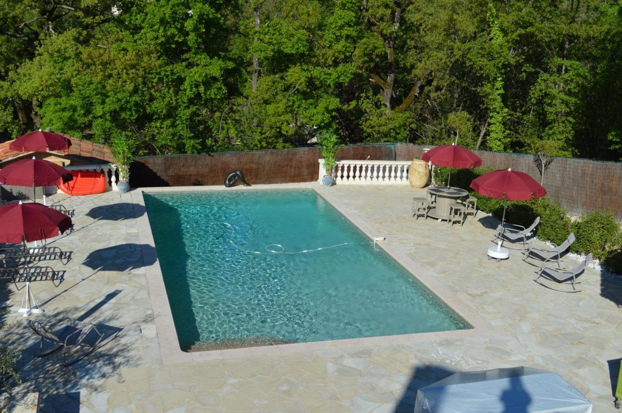 Villa Jalna Chambre, Suites Et Appartement Roquefort-les-Pins Buitenkant foto